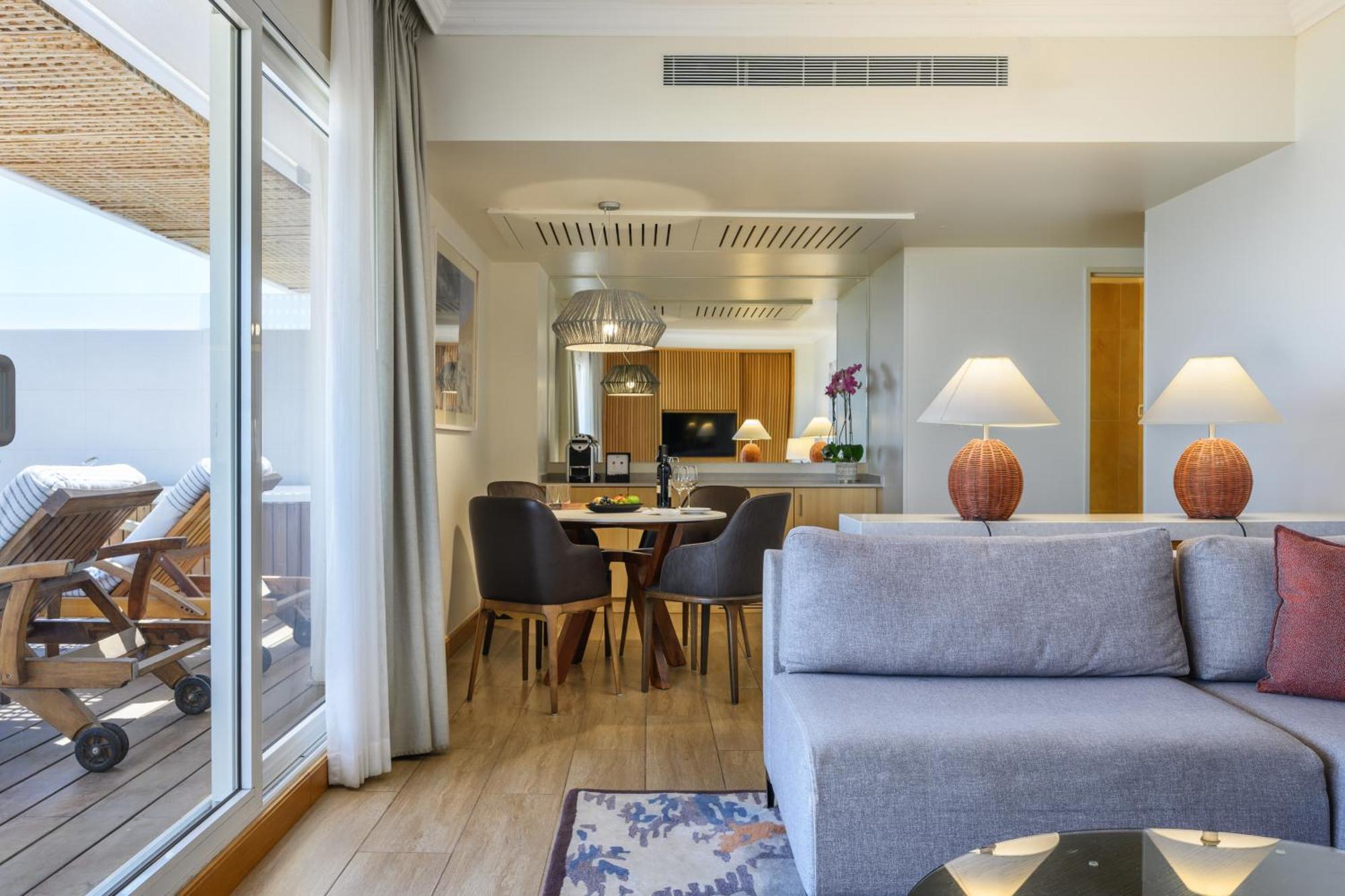 이스로텔 데드 씨 호텔 에인 보켁 외부 사진 Suite at the hotel