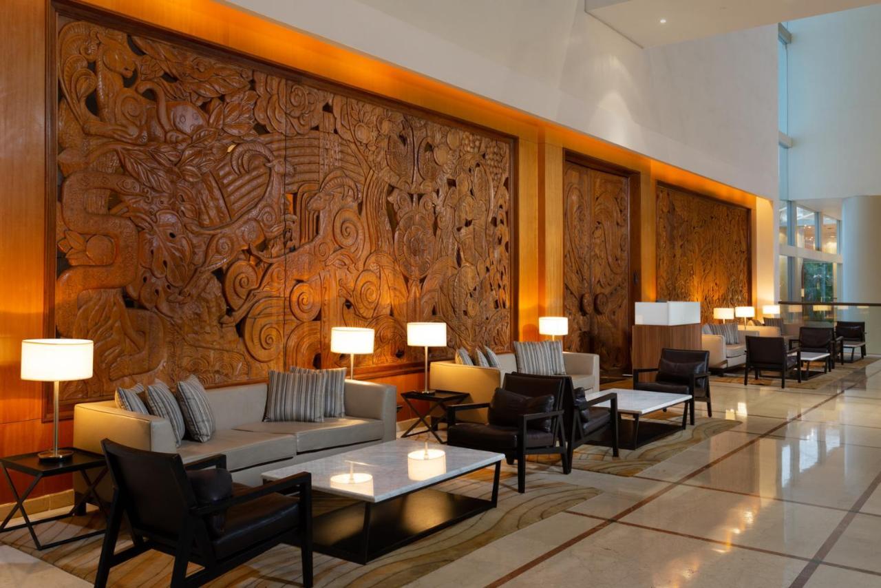 이스로텔 데드 씨 호텔 에인 보켁 외부 사진 The lobby of the hotel