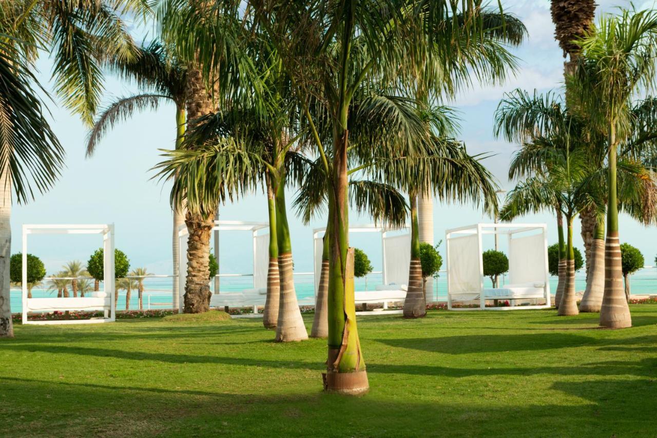 이스로텔 데드 씨 호텔 에인 보켁 외부 사진 The Palm Beach